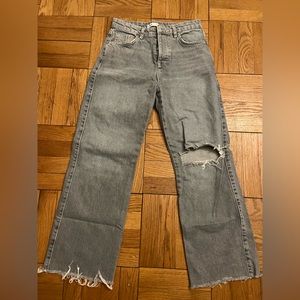 Like new size 4 medium wash Zara jeans
